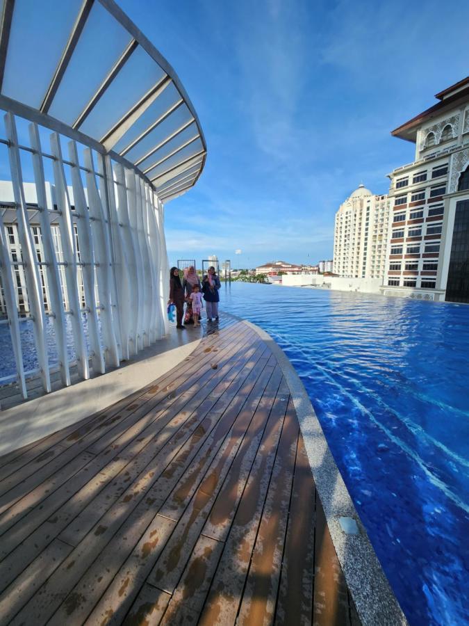 Nusa Luxurious Suite Κότα Μπάρου Εξωτερικό φωτογραφία