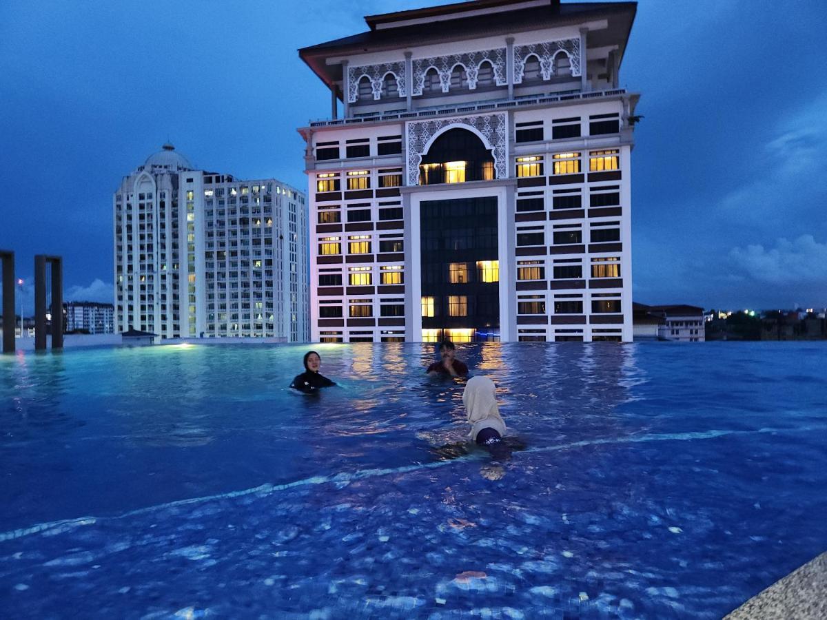 Nusa Luxurious Suite Κότα Μπάρου Εξωτερικό φωτογραφία