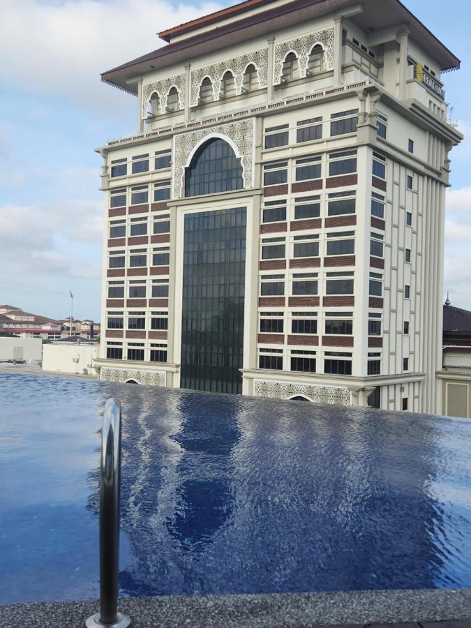 Nusa Luxurious Suite Κότα Μπάρου Εξωτερικό φωτογραφία